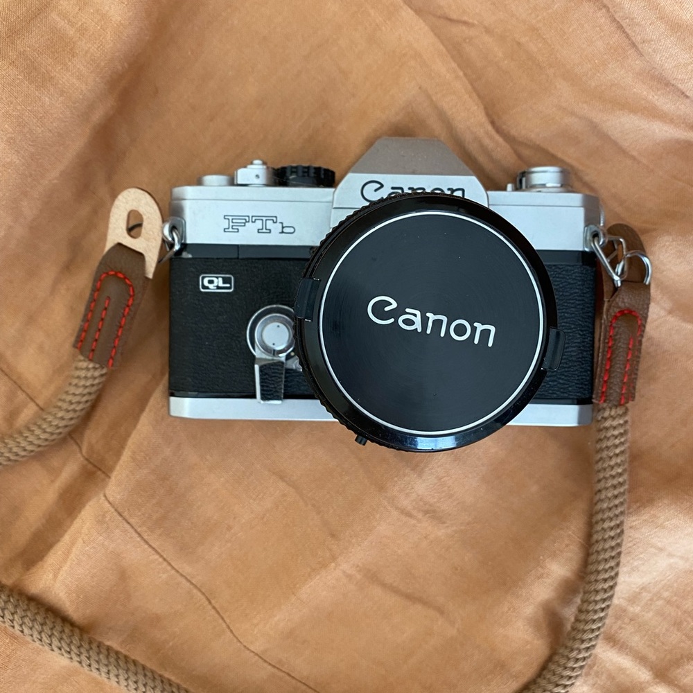 Excellent++ Canon FTb 35mm SLR Film Camera w/ 50mm f/1.4 Lens from Japan